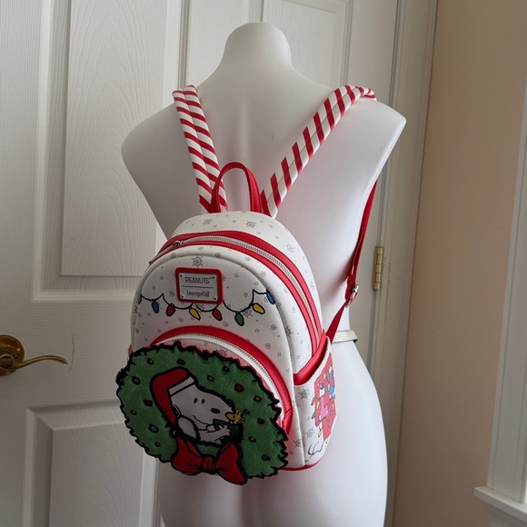 Peanuts Snoopy Plush with Green and Yellow - Picture 2 of 13